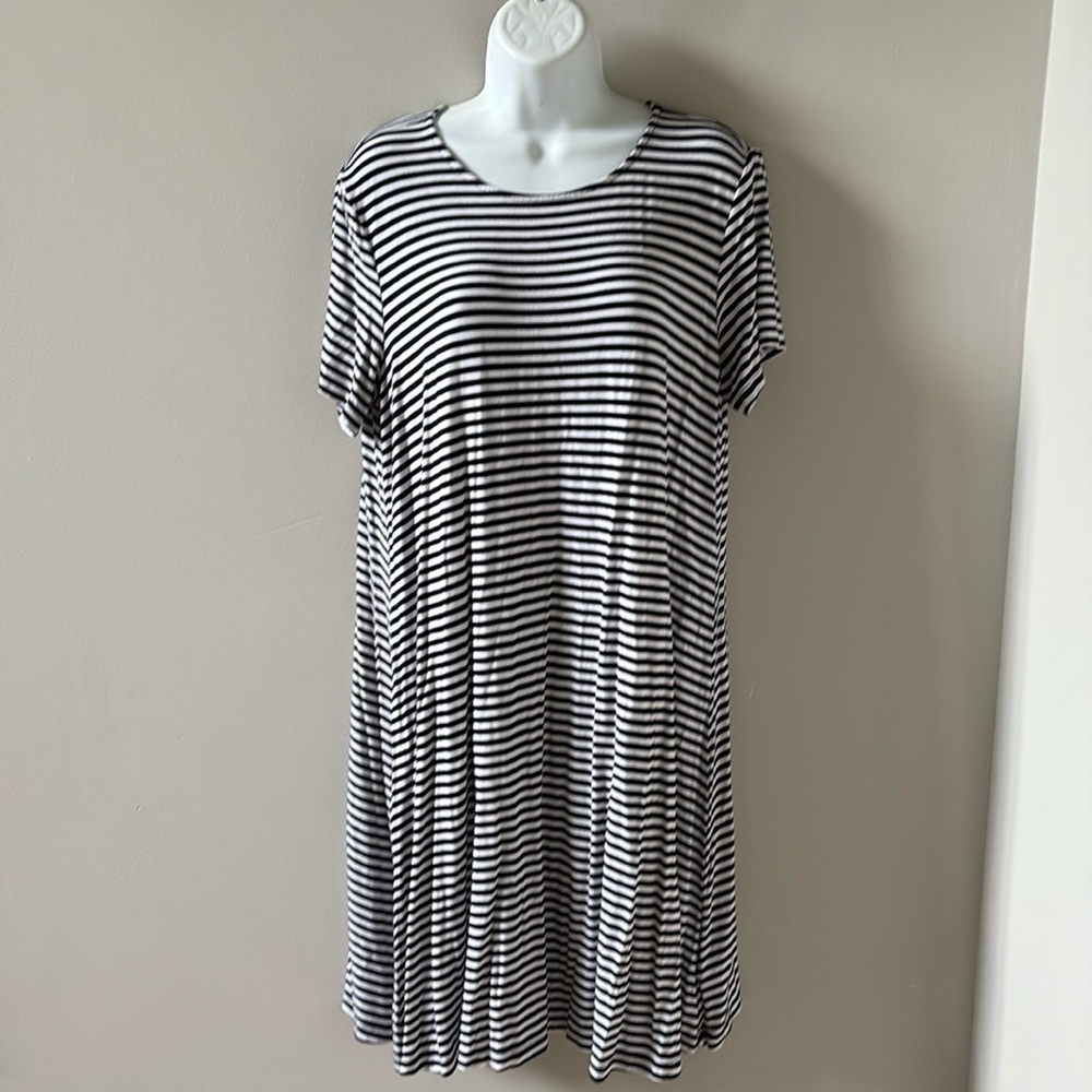 OLD NAVY Casual Black and White Swing Dress, Large